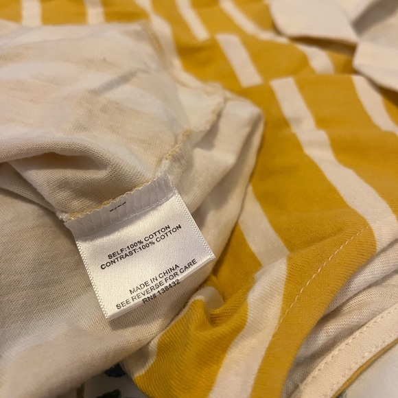 Large ModCloth Tank Top. - Picture 4 of 4